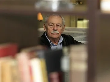 Eduardo Mendoza, premiado en Liber Eduardo Mendoza, premiado en Liber