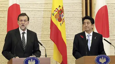 Rajoy y el primer ministro de japonés, Shinzo Abe Rajoy y el primer ministro de japonés, Shinzo Abe