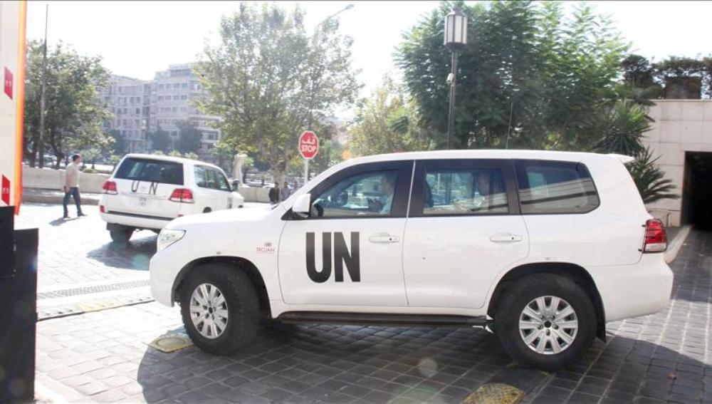 Los expertos internacionales comienzan a destruir el arsenal químico de Siria