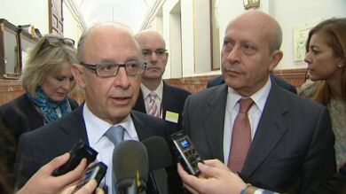 Montoro devolverá la extra a los funcionarios 