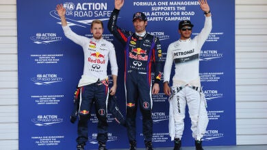 Webber le quita la pole de Japón a Vettel con Alonso octavo
