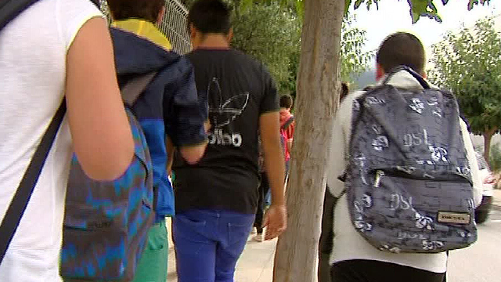 Cinco estudiantes acusados de trato degradante y vejatorio por acoso en Internet