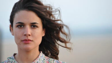 Disfruta de las fotos del primer capítulo de 'El tiempo entre costuras'