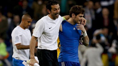Buffon y Casillas se elogian mutuamente en Twitter: 