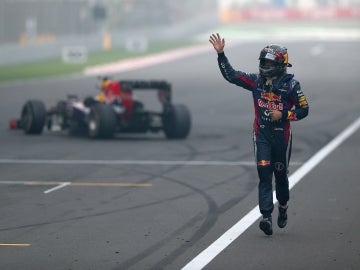 Vettel celebra la victoria en Buddh