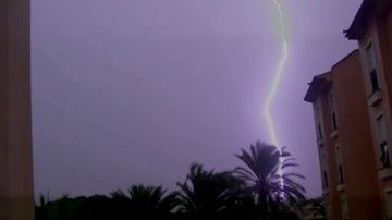 Un temporal de lluvia y viento causa estragos en Valencia y Murcia