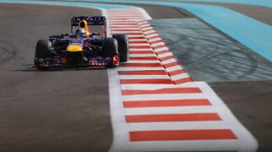 Alonso termina octavo sobre Abu Dabi en unos Libres 2 dominados por Vettel