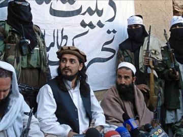 El líder de los talibanes paquistaníes muere en el ataque de un "drone" de EEUU