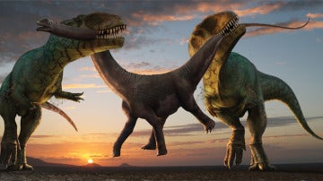 Dos dinosaurios pelean por una presa
