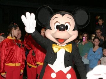 Mickey Mouse cumple años