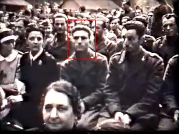 Descubre Youtube con 93 años y se reconoce en un vídeo de la II Guerra Mundial Descubre Youtube con 93 años y se reconoce en un vídeo de la II Guerra Mundial