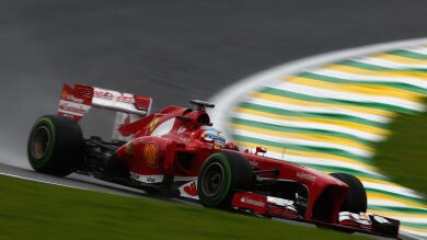 Alonso y Massa buscan recortar 15 puntos