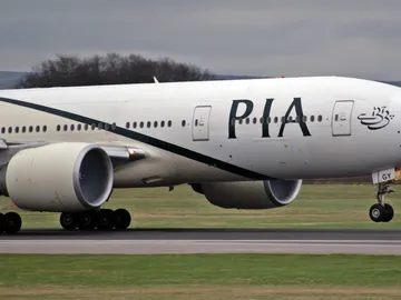 Avión de la compañía Pakistan International Airlines Avión de la compañía Pakistan International Airlines