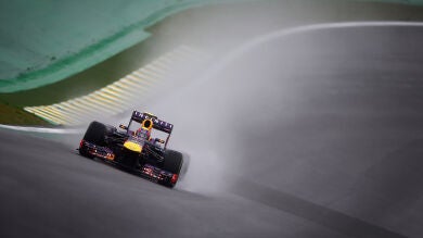Webber se alía con el agua y marca el mejor tiempo de los Libres 3 de Brasil