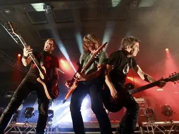 Barricada sobre el escenario Barricada sobre el escenario