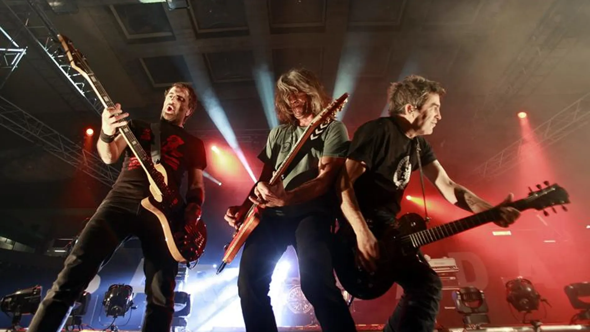 Barricada sobre el escenario Barricada sobre el escenario