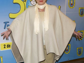 La actriz Lina Morgan en la cena benéfica organizada con motivo del 50º aniversario de 'Mensajeros por la Paz'