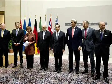 Las seis grandes potencias e Irán sellan el acuerdo Las seis grandes potencias e Irán sellan el acuerdo