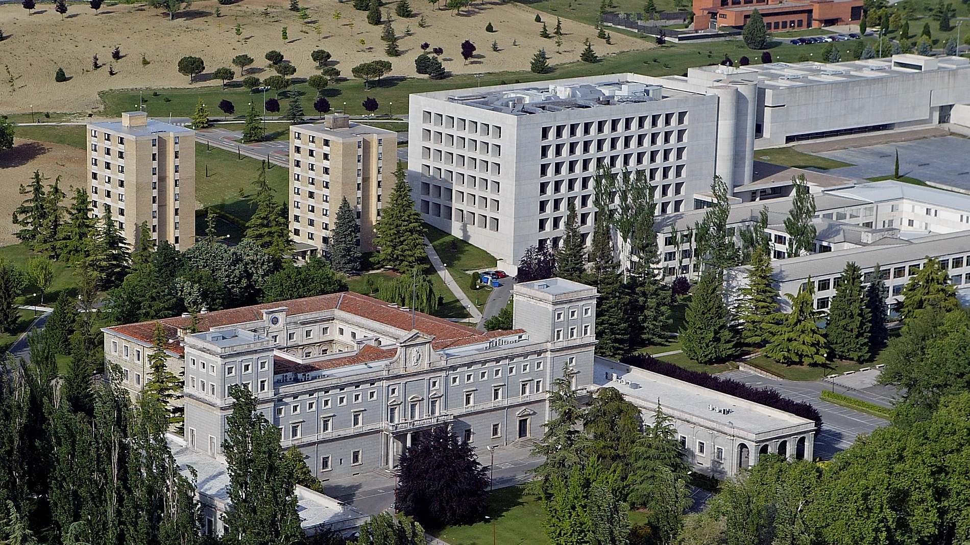 Universidad de Navarra Universidad de Navarra
