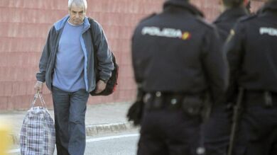 El Congreso aprueba que los etarras no cobren el paro si no se arrepienten