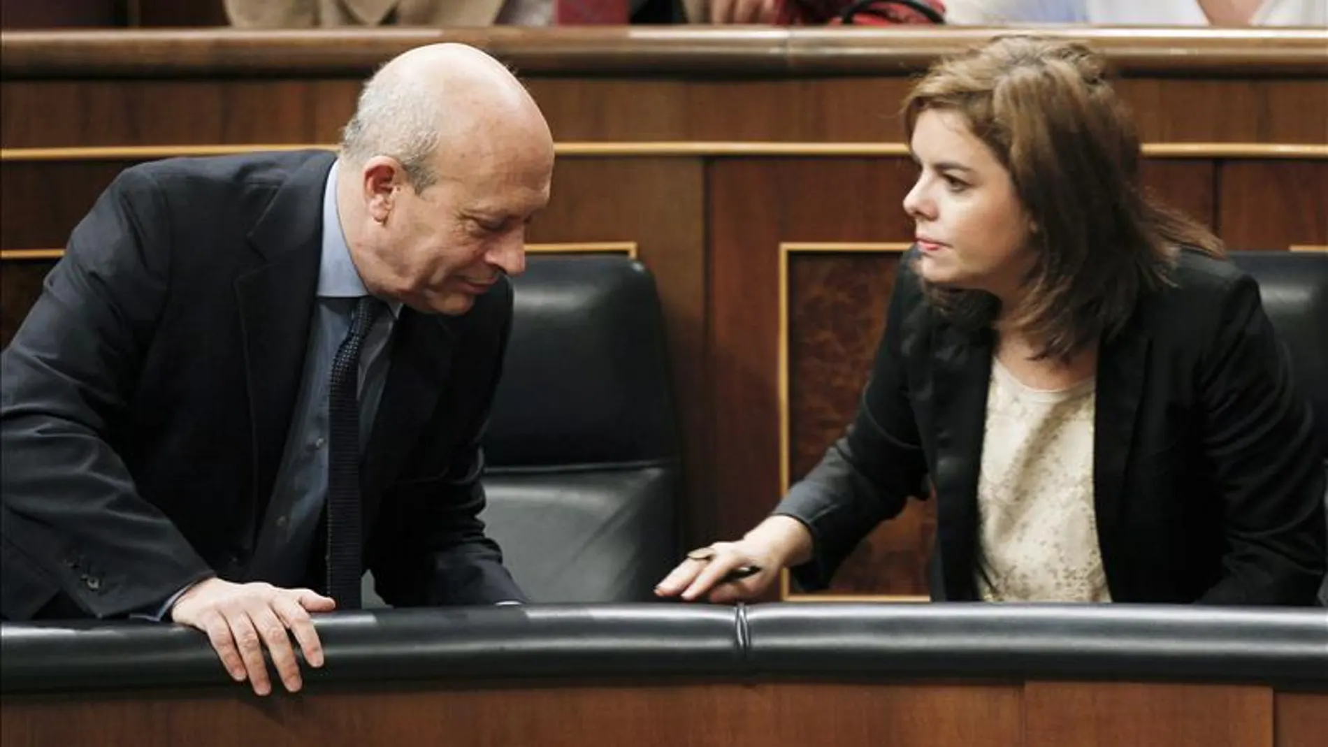 Wert y la vicepresidenta en el Congreso Wert y la vicepresidenta en el Congreso
