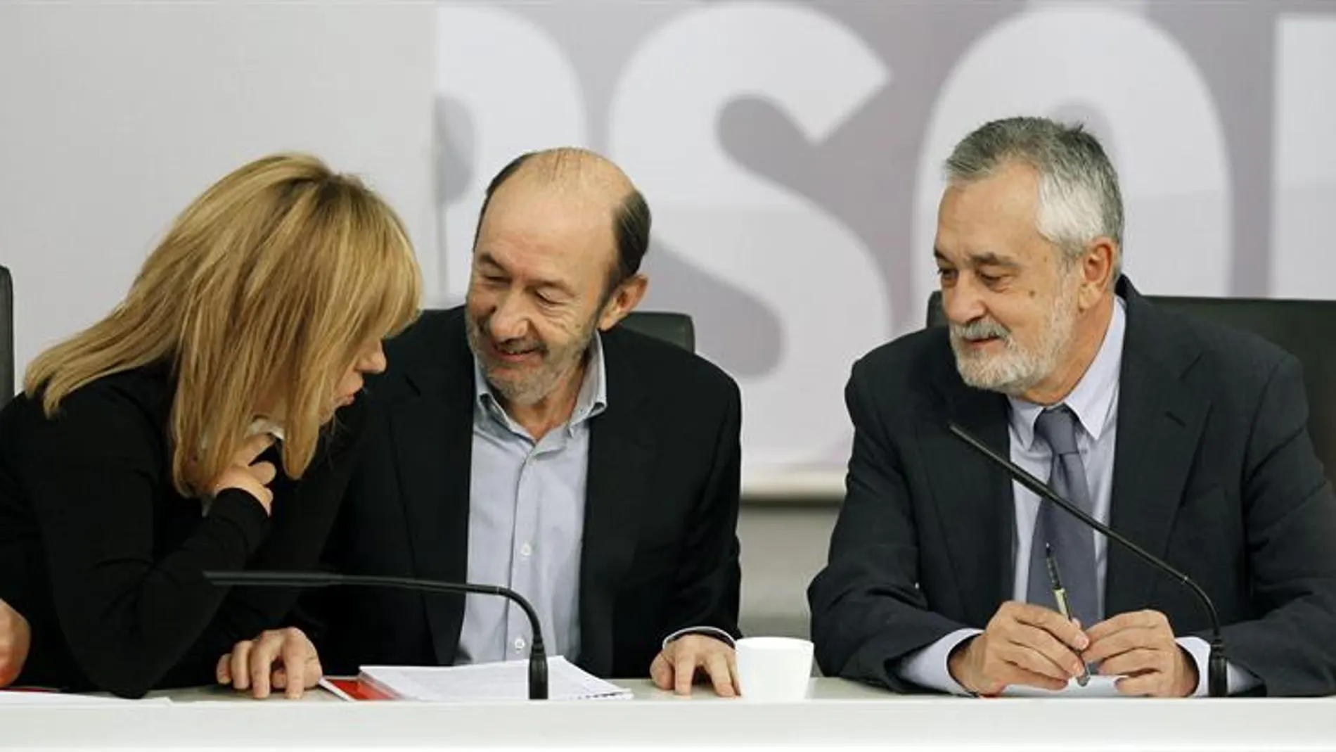Alfredo Pérez Rubalcaba, José Antonio Griñán y Elena Valenciano Alfredo Pérez Rubalcaba, José Antonio Griñán y Elena Valenciano