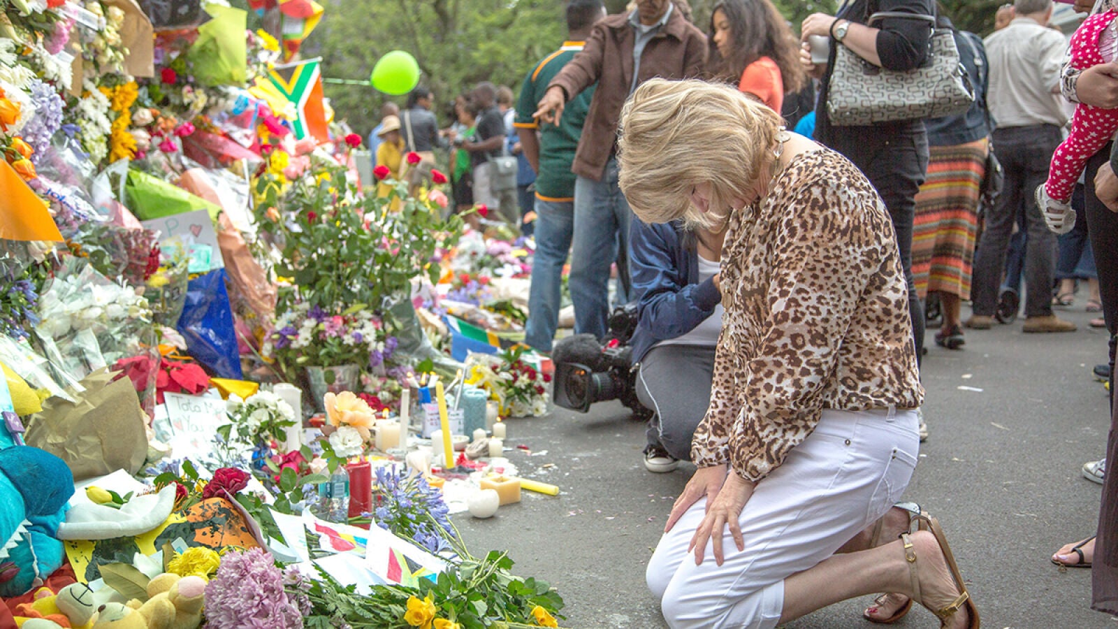 El féretro con los restos de Mandela recorrerá las calles de Pretoria