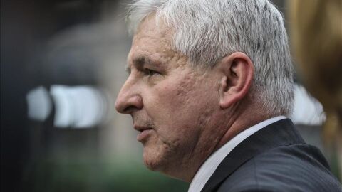 Pol&eacute;mica por el lenguaje soez del primer ministro checo sobre el funeral de Mandela