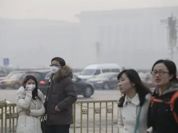 La contaminación envuelve China La contaminación envuelve China