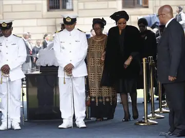 Desfile en Petroria Desfile en Petroria