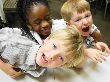 Niños hiperactivos Niños hiperactivos