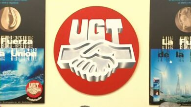 Agentes de la Udyco registran la sede de UGT- Andalucía