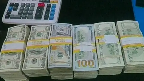 00002 00002