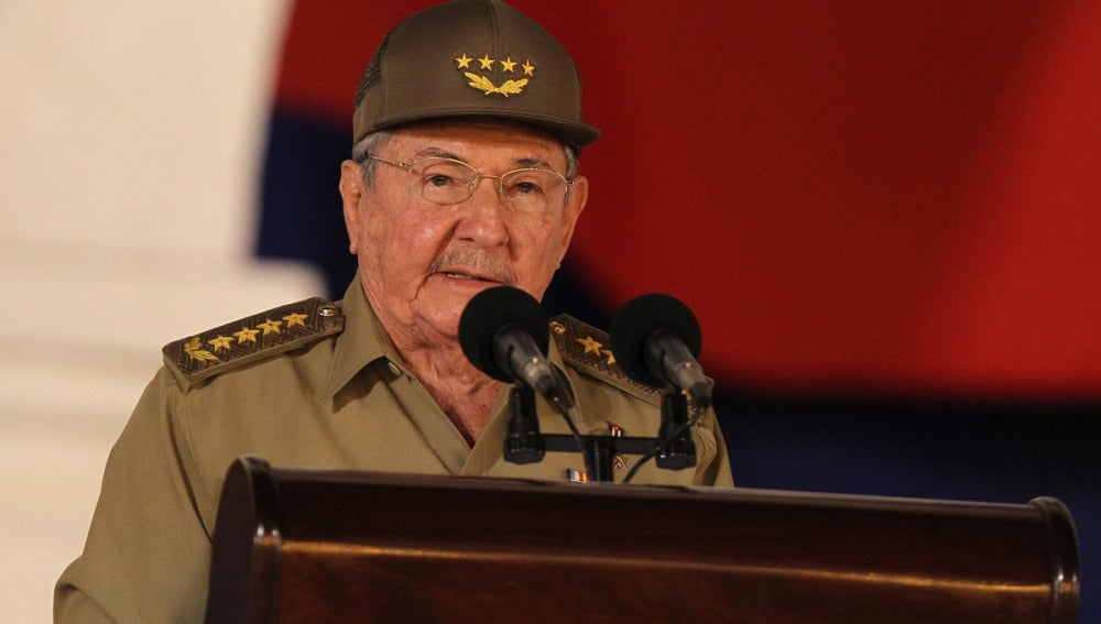 Raúl Castro en los actos de la revolución