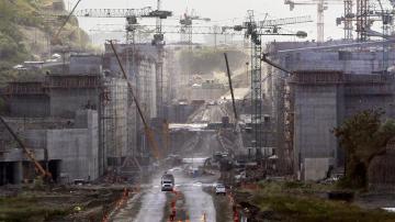 Vista general de las obras de ampliación del Canal de Panamá