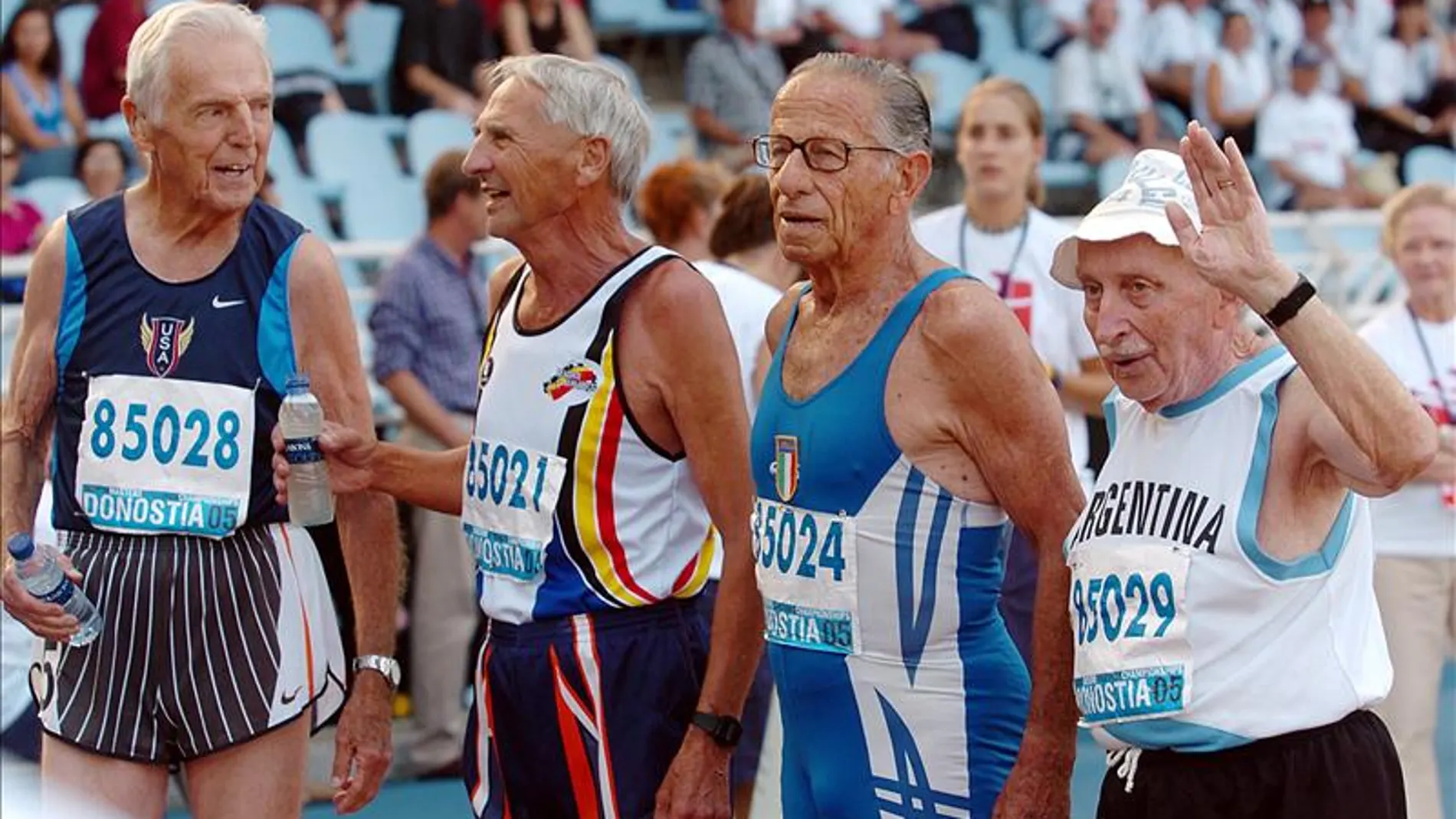 El atleta más anciano de Bélgica, el segundo por la izquierda, se somete a la eutanasia El atleta más anciano de Bélgica, el segundo por la izquierda, se somete a la eutanasia