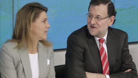Mariano Rajoy y Cospedal durante la reuni&oacute;n de la direcci&oacute;n del Partido Popular