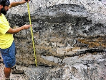 Descubren esqueleto de mujer india de hace 2.000 años bajo carretera de EEUU