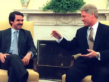 El presidente de EEUU, Bill Clinton se reúne con Aznar en la Casa Blanca el 30 de abril de 1997. El presidente de EEUU, Bill Clinton se reúne con Aznar en la Casa Blanca el 30 de abril de 1997.
