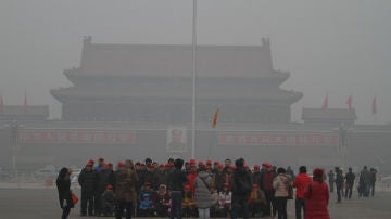 Polución sobre la Plaza de Tiananmen