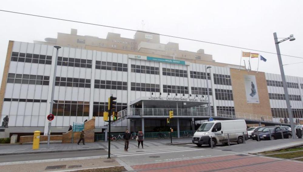 Fachada del Hospital Miguel Servet de Zaragoza.