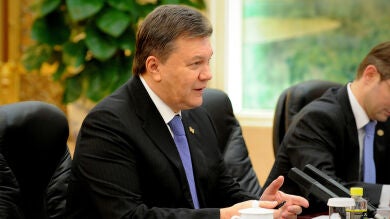 Dictan la orden de busca y captura internacional contra Yanukóvich