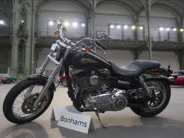 Bonhams subasta la Harley del Papa