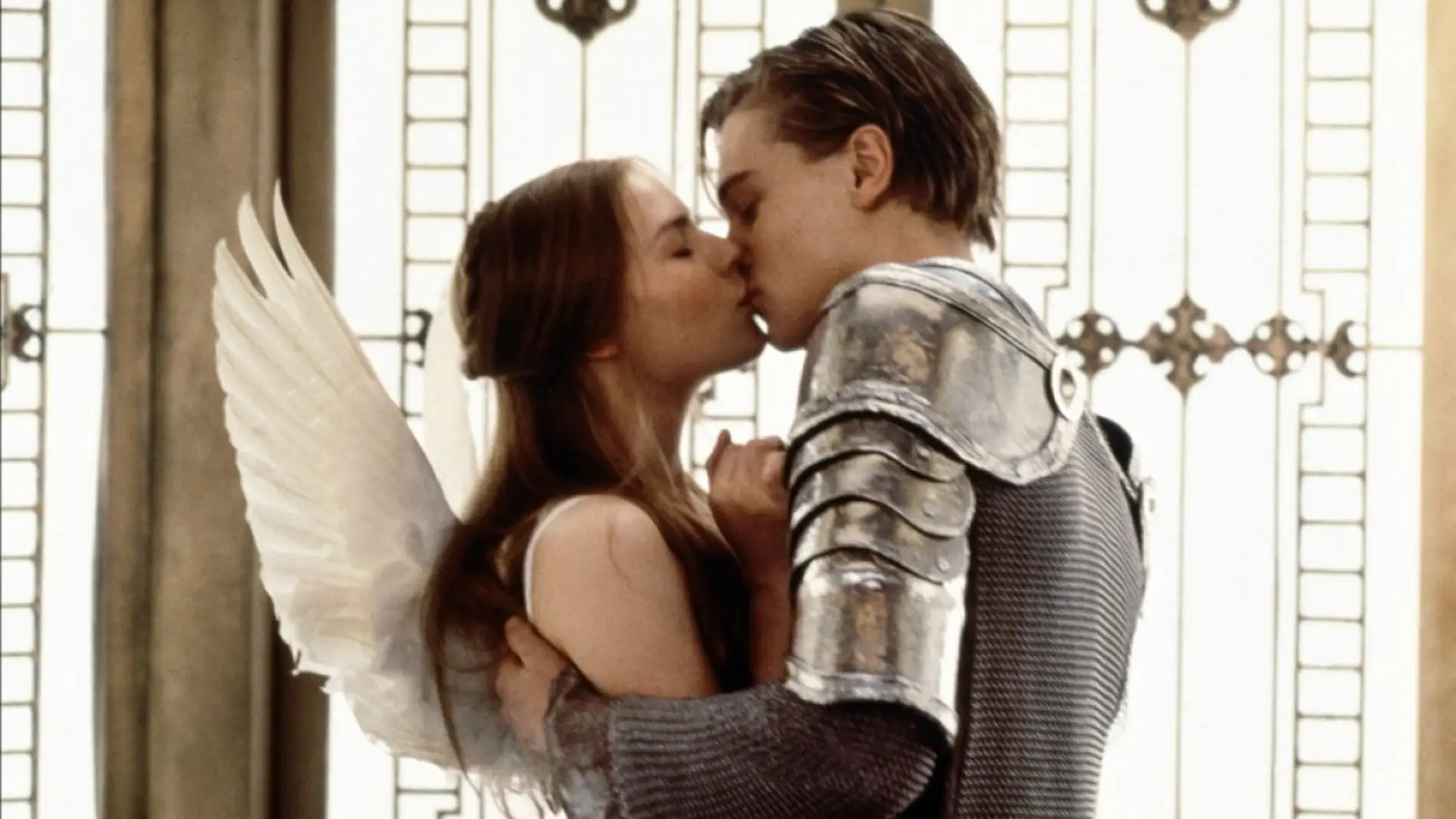Claire Danes y Leo DiCaprio como Romeo y Julieta