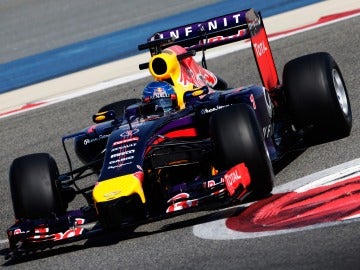 Sebastian Vettel durante la jornada de test en Baréin