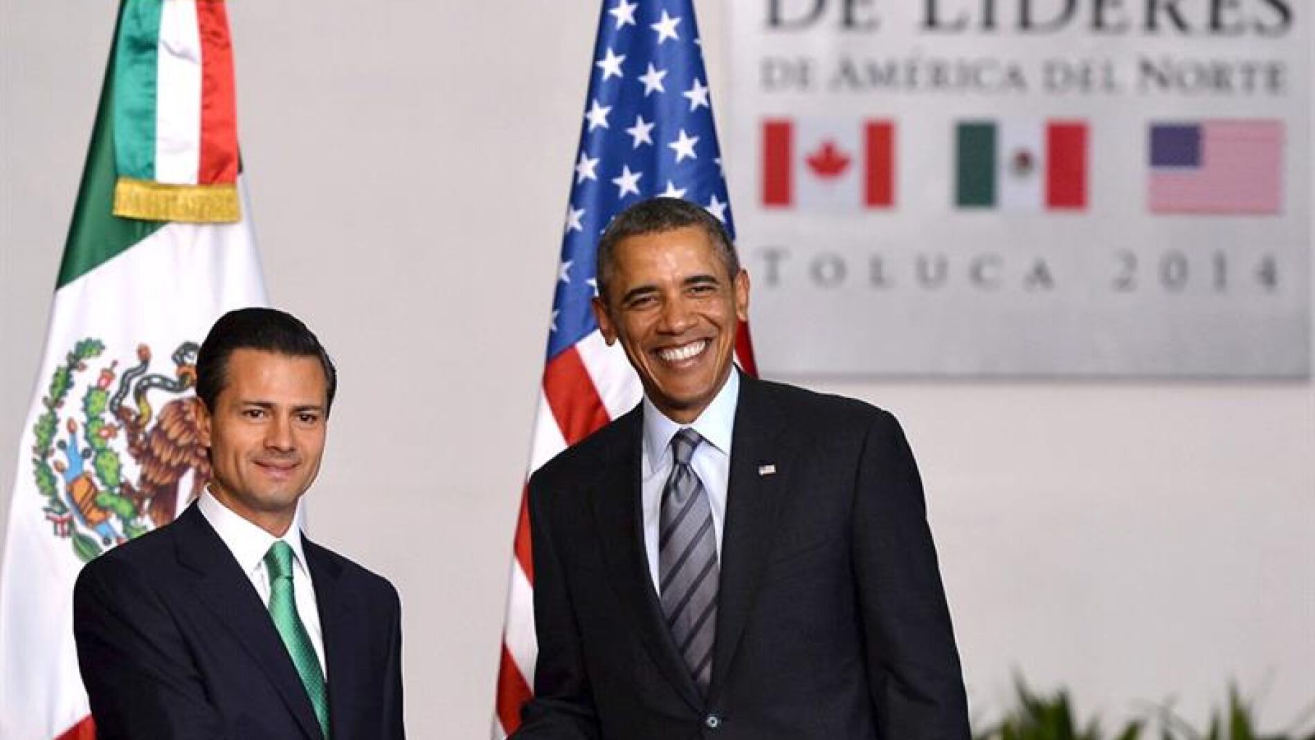 El presidente de EEUU, Barack Obama, y el mexicano, Enrique Pe&ntilde;a Nieto, en la cumbre de Am&eacute;rica del Norte 