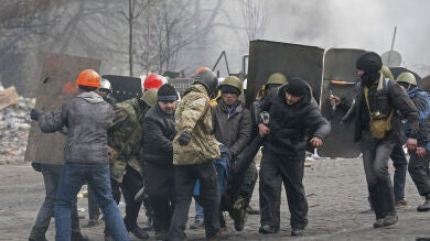 Bruselas acuerda sanciones específicas a Ucrania por la violencia y el uso excesivo de la fuerza