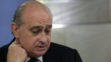 Interior no descarta retirar las concertinas de Ceuta y Melilla para lograr un acuerdo