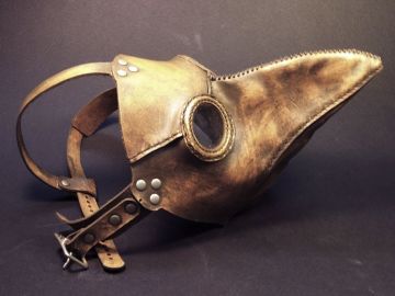 La aterradora máscara que usaban los médicos durante las epidemias de peste en el Medievo