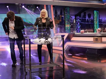 Homenaje a 'Hola Raffaella' en El Hormiguero 3.0 Homenaje a 'Hola Raffaella' en El Hormiguero 3.0
